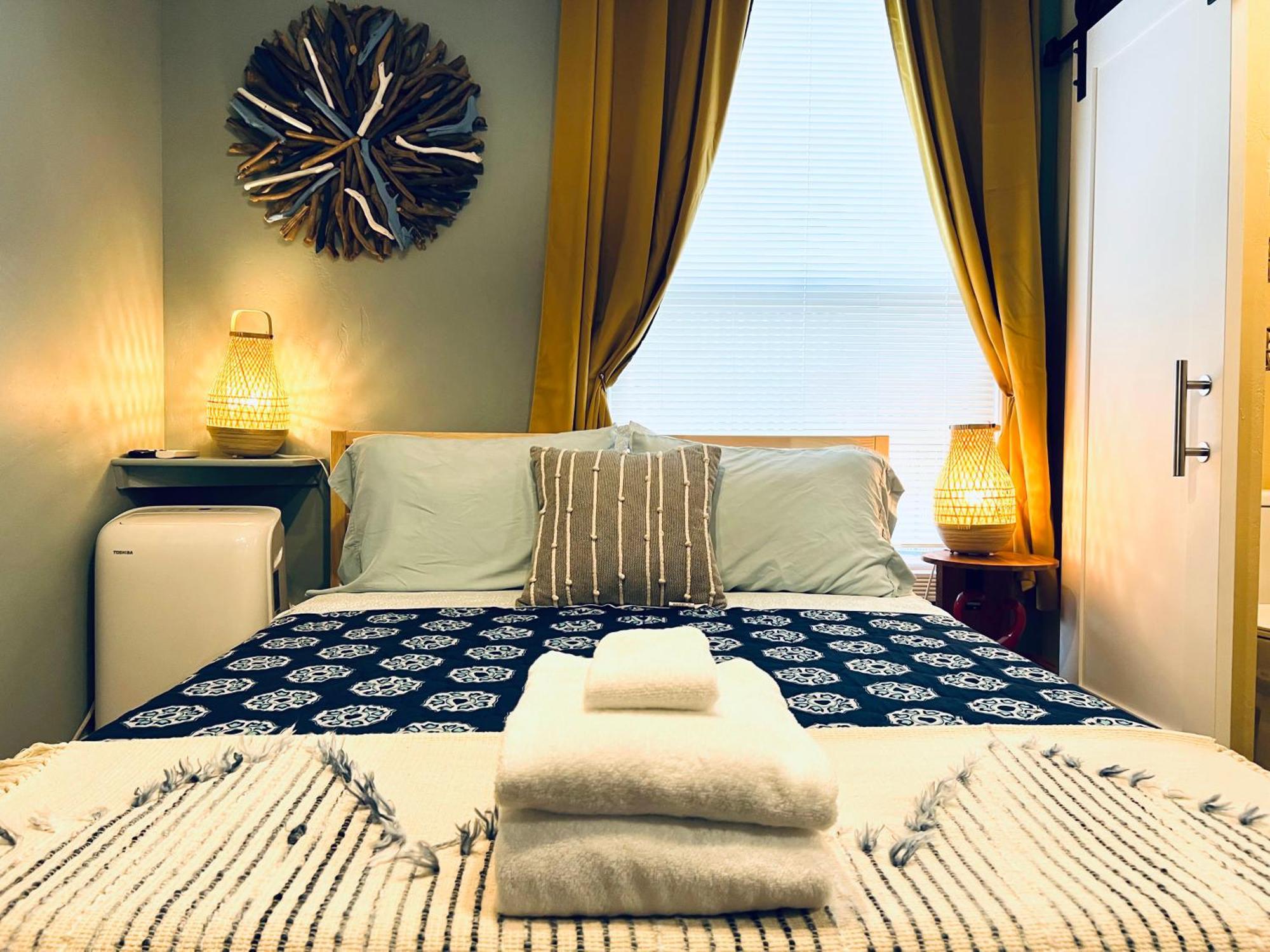Somerset Hotel Сан-Диего Экстерьер фото