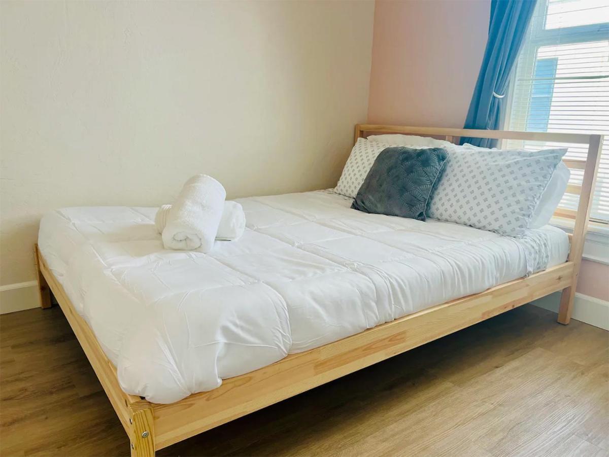 Somerset Hotel Сан-Диего Экстерьер фото